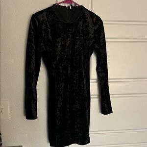 Elegant Black Velvet Mini Dress